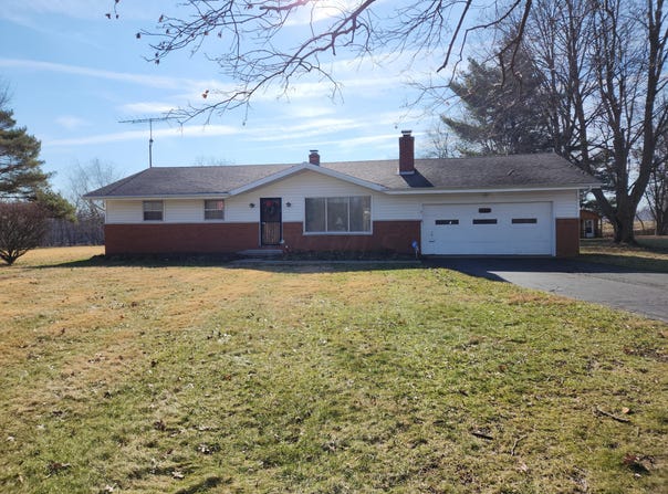 10047 Loop Road, Millersport, OH 43046