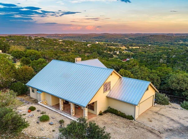 128 W Ridge Rd, Ingram, TX 78025