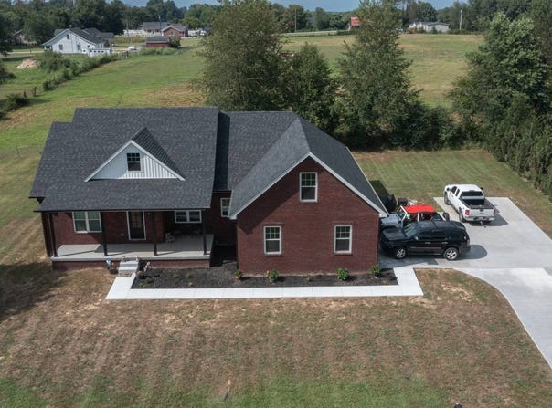 53 Damar st, Loretto, KY 40037