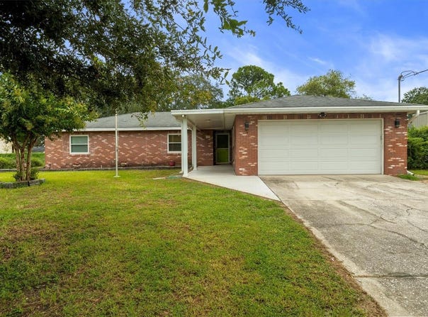 105 SOUTH Court, AUBURNDALE, FL 33823