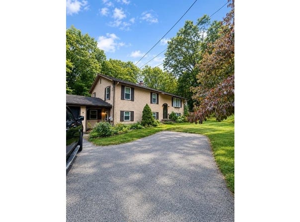 24 Langlais Drive, Scituate, RI 02831