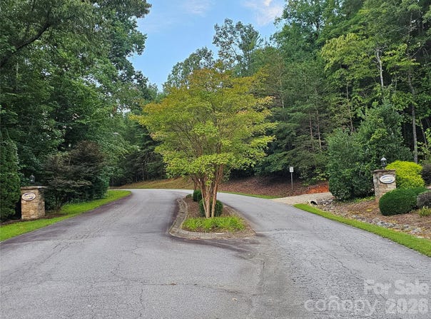 2047 Piper Drive, Lenoir, NC 28645