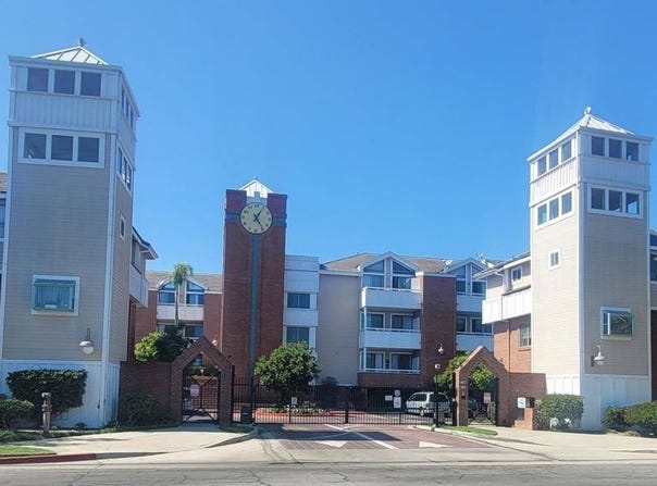 865 South B Street, Oxnard, CA 93030