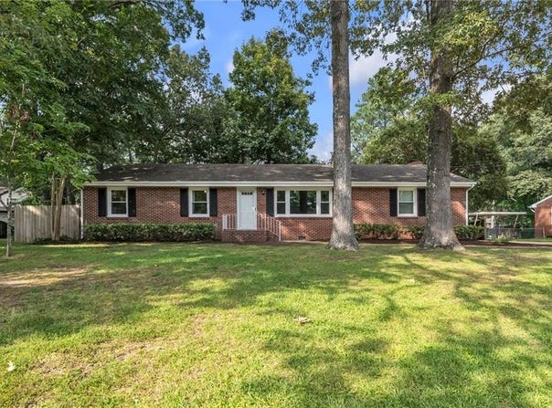 4216 Genoa Crescent, Chesapeake, VA 23321