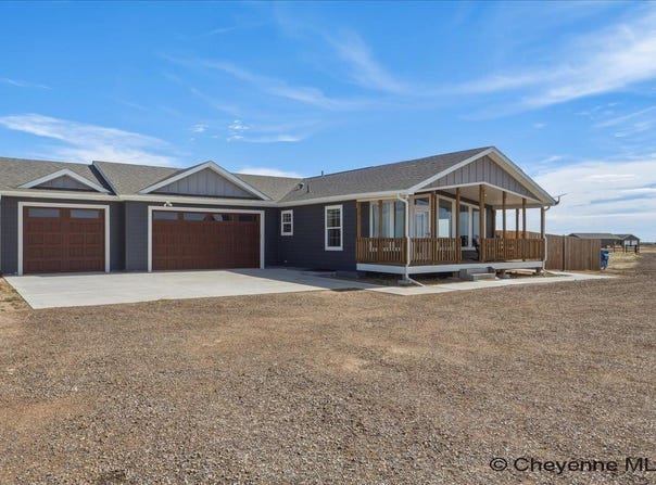 322 CONROY CT, Carpenter, WY 82054