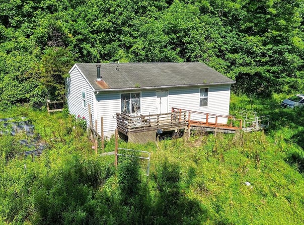 463 Hillman Road, Olive Hill, KY 41164