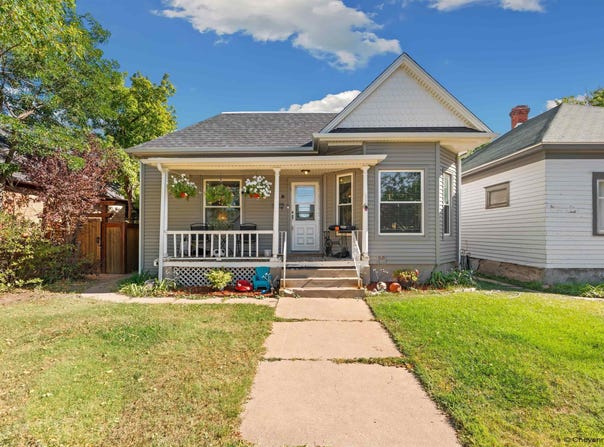 615 W 25TH ST, Cheyenne, WY 82001
