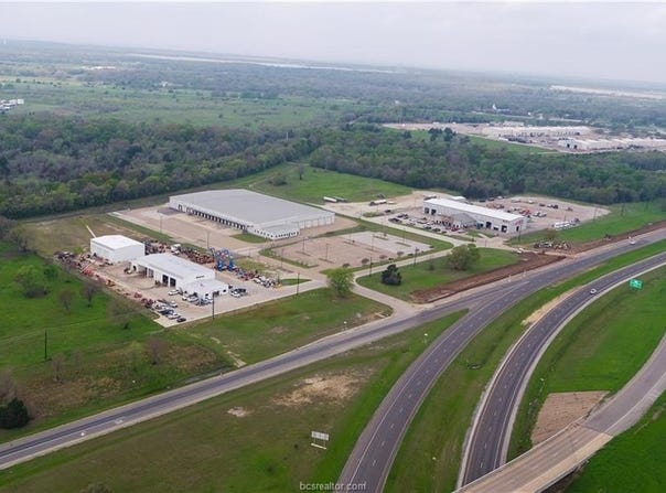 N Texas, Bryan, TX 77803
