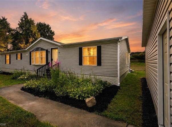 11599 Smith Goshen Road, Beloit, OH 44609
