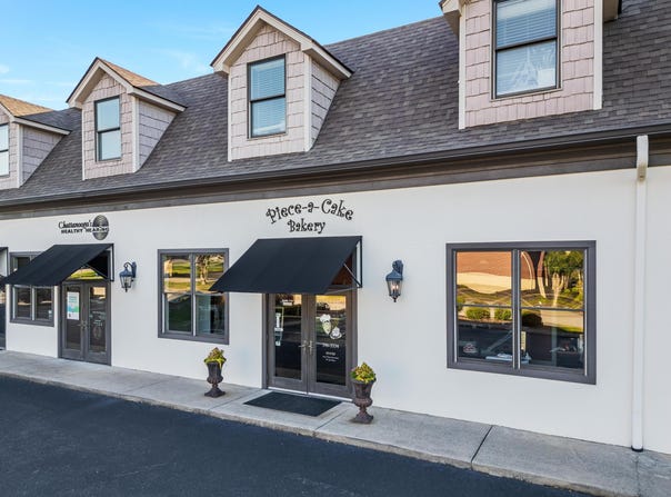 9298 Apison Pike, Ooltewah, TN 37363