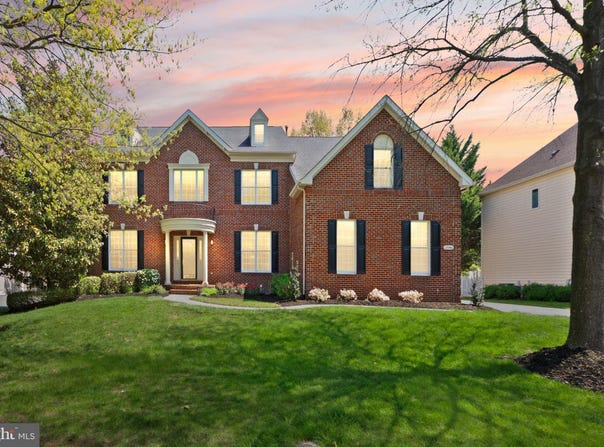 19944 INTERLACHEN Circle, ASHBURN, VA 20147