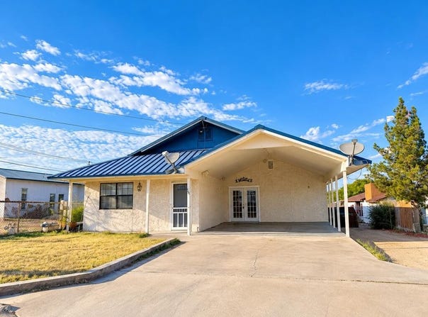 103 E El Paso, Fort Stockton, TX 79735