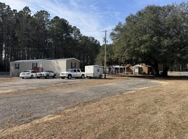 123 Chavis Lane, Moncks Corner, SC 29461