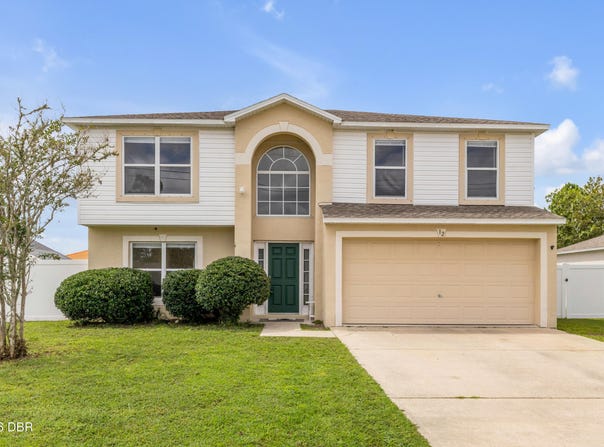 12 E Roxland Lane E, Palm Coast, FL 32164