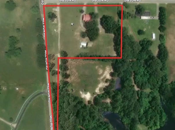 112 Gibson Road, Athens, TX 75751