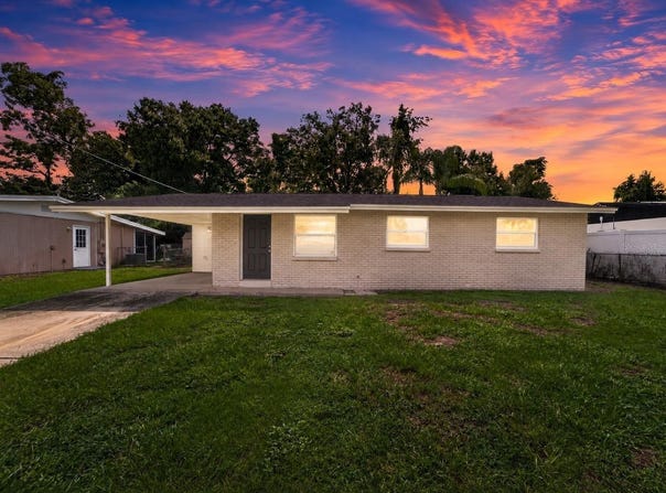 506 SHAMROCK Road, BRANDON, FL 33511