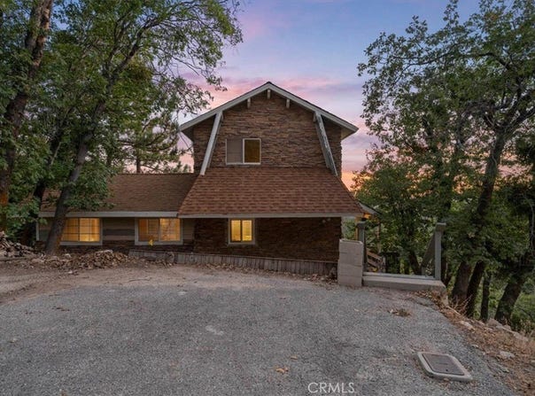 2190 Tank Road, Running Springs, CA 92382