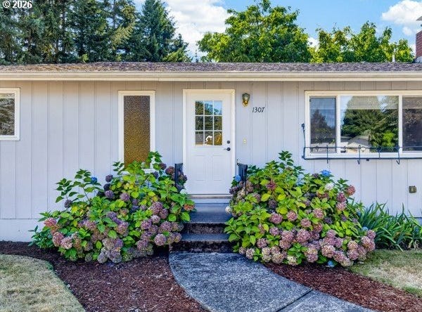1307 SHERRI Ct, WestLinn, OR 97068