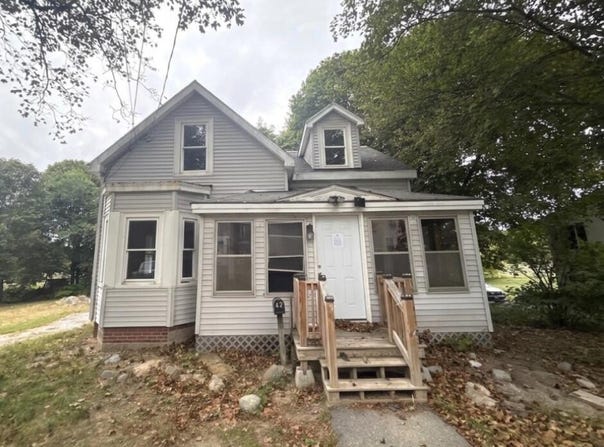 42 Maple Street, Brewer, ME 04412