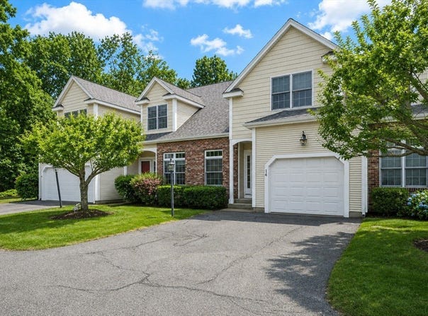 14 Northgate Ct, Grafton, MA 01536