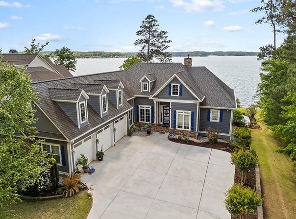 169 Point Arrowhead Circle, Cross Hill, SC 29332