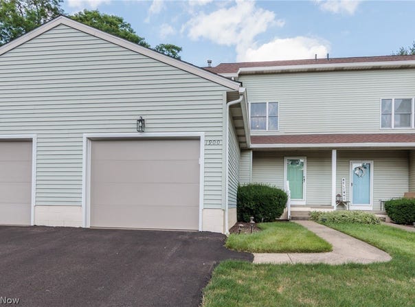 1900 Lillian Road, Stow, OH 44224