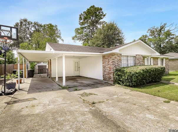 14240 LOCUST DR, Baton Rouge, LA 70819