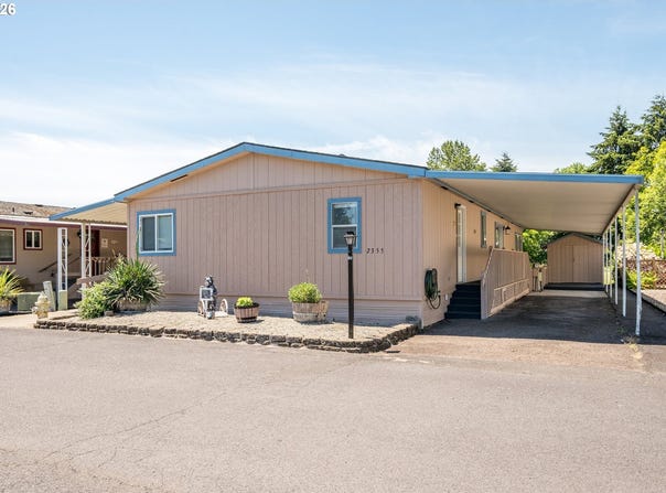 2355 SPARROW Loop, Kelso, WA 98626