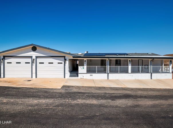 951 Swan Dr, Parker, AZ 85344