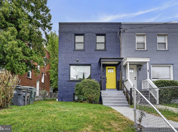 4623 HILLSIDE Road SE, WASHINGTON, DC 20019