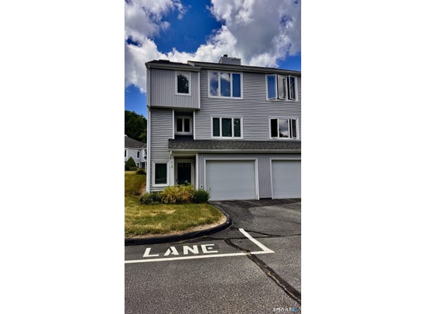 257 Sabin Street, Putnam, CT 06260