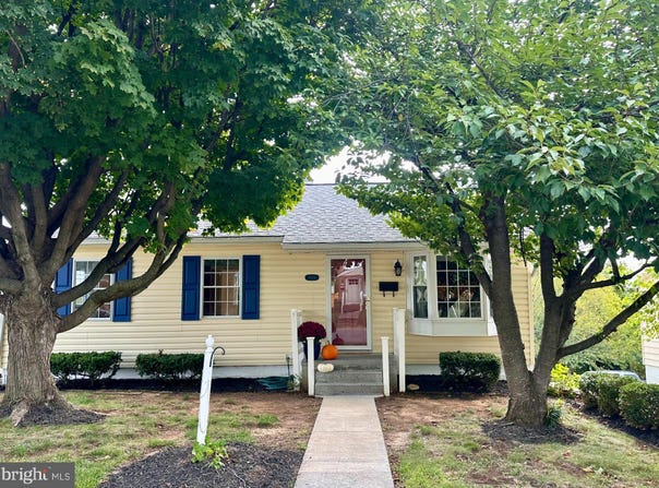 1308 COMMERCE, WINCHESTER, VA 22601