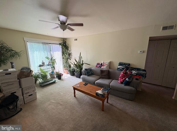 5200 HILLTOP DR #A21, BROOKHAVEN, PA 19015