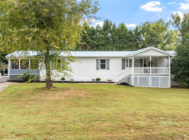 136 Camp Davidson Rd, Vonore, TN 37885