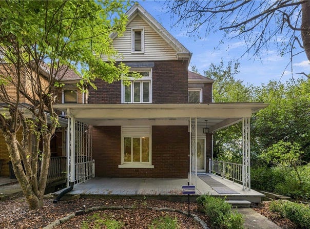 2368 Buena Vista St, Swissvale, PA 15218
