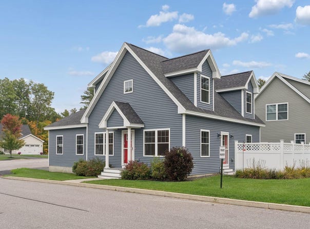 3 Cottage Court, Gorham, ME 04038