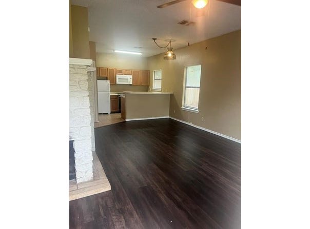 2140 Pearl Street, Nacogdoches, TX 75965