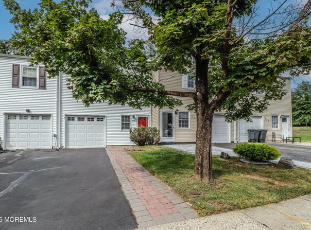 604 Randall Way, Aberdeen, NJ 07747