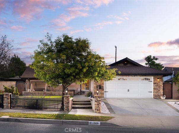 840 E Glendora Avenue, Orange, CA 92865