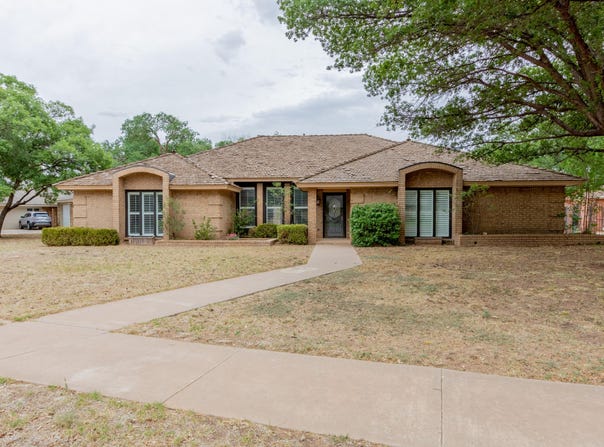303 York Avenue, Lubbock, TX 79416
