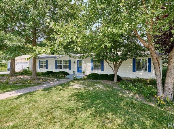 141 Sun Haven Drive, Silex, MO 63377