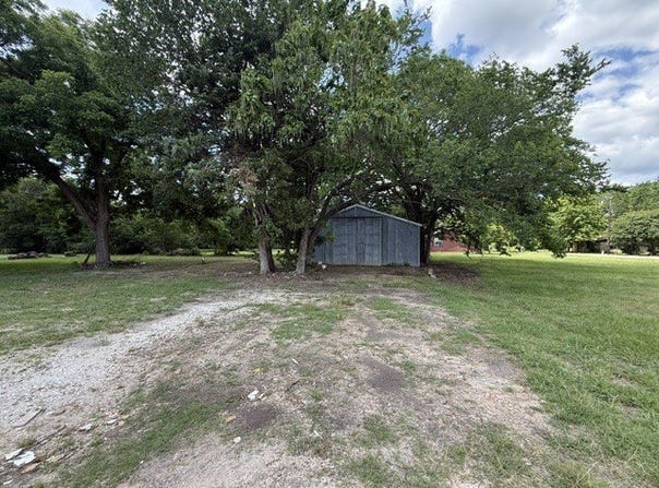 741 E Kaufman Avenue, Cooper, TX 75432
