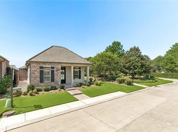 500 RUE JARDINS, Covington, LA 70433