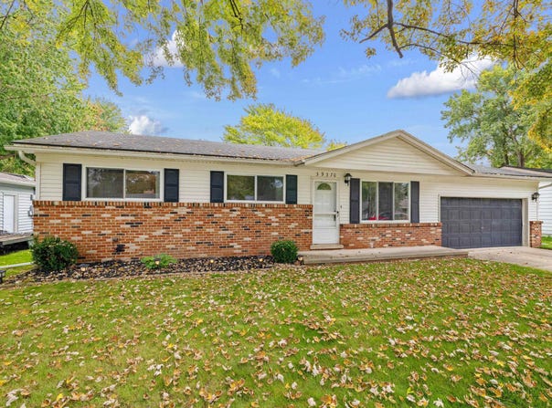 39370 Long Street, Harrison Twp, MI 48045