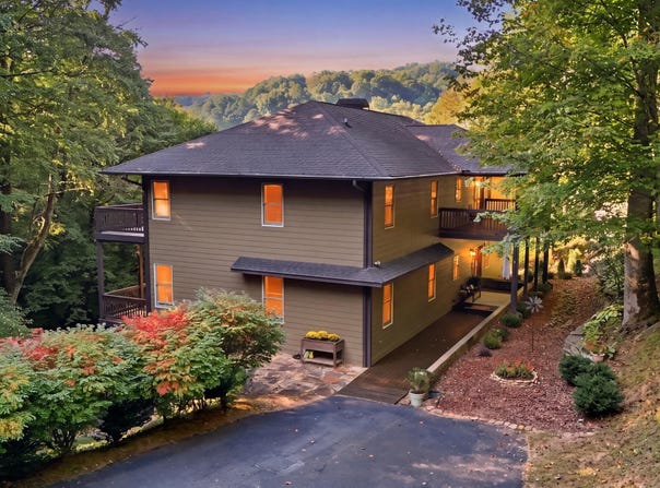 160 Ridgepole Drive, Sky Valley, GA 30537