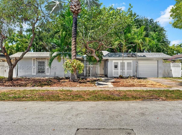 5710 SW 89th Ave, Miami, FL 33173
