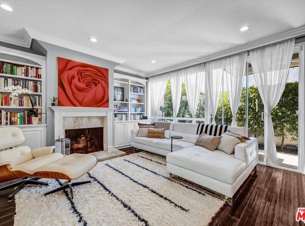 19 Canyon Crest Dr, Corona Del Mar, CA 92625