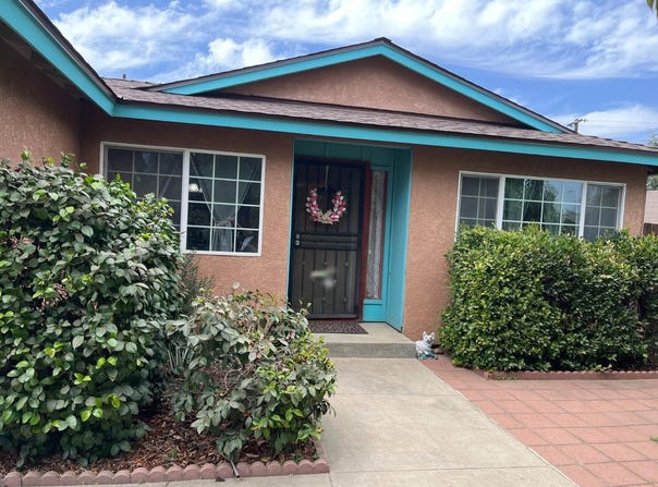 1291 Hume Drive, Sanger, CA 93657