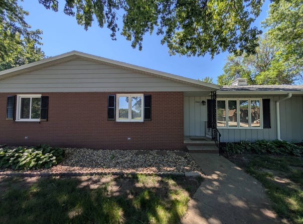 1908 W 11th St, Spencer, IA 51301