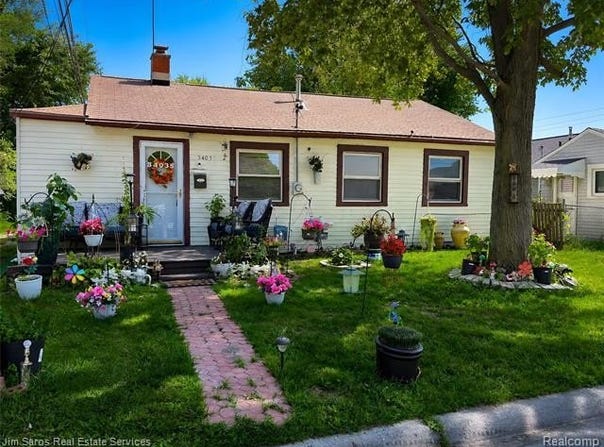 34035 Caseville Court, Westland, MI 48186